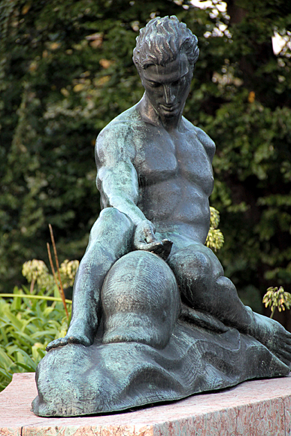 Delfín Oviedo