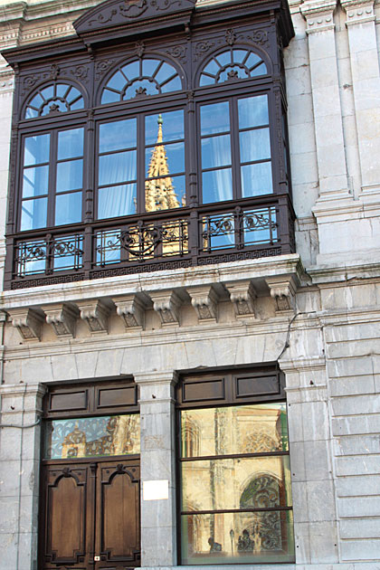 01 cathedral-reflection