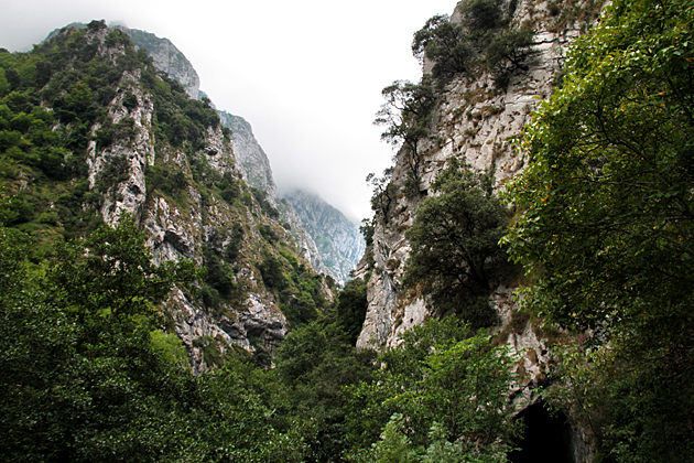 hiking spain