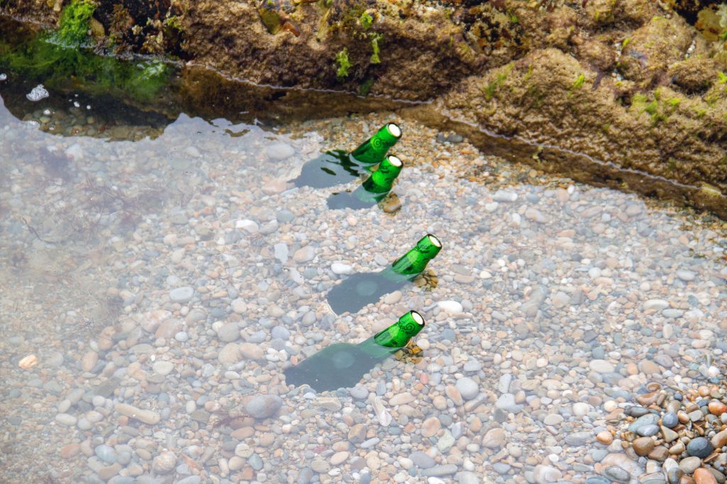 El Escanciado Sidra Bottle Cooling Beach