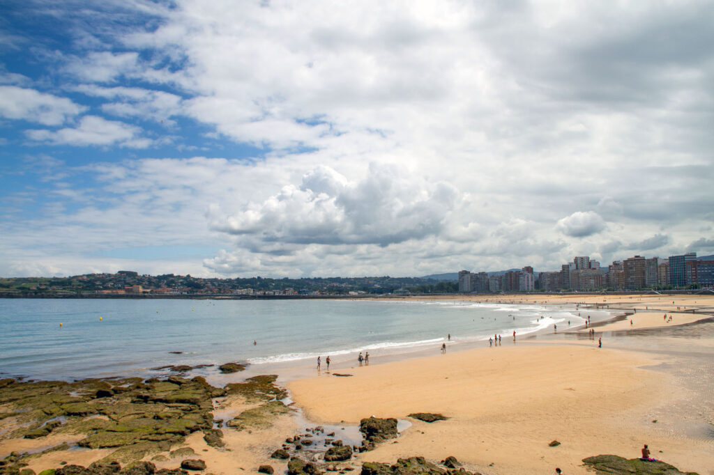 San Lorenzo Beach Playa Strand Gijon Asturias