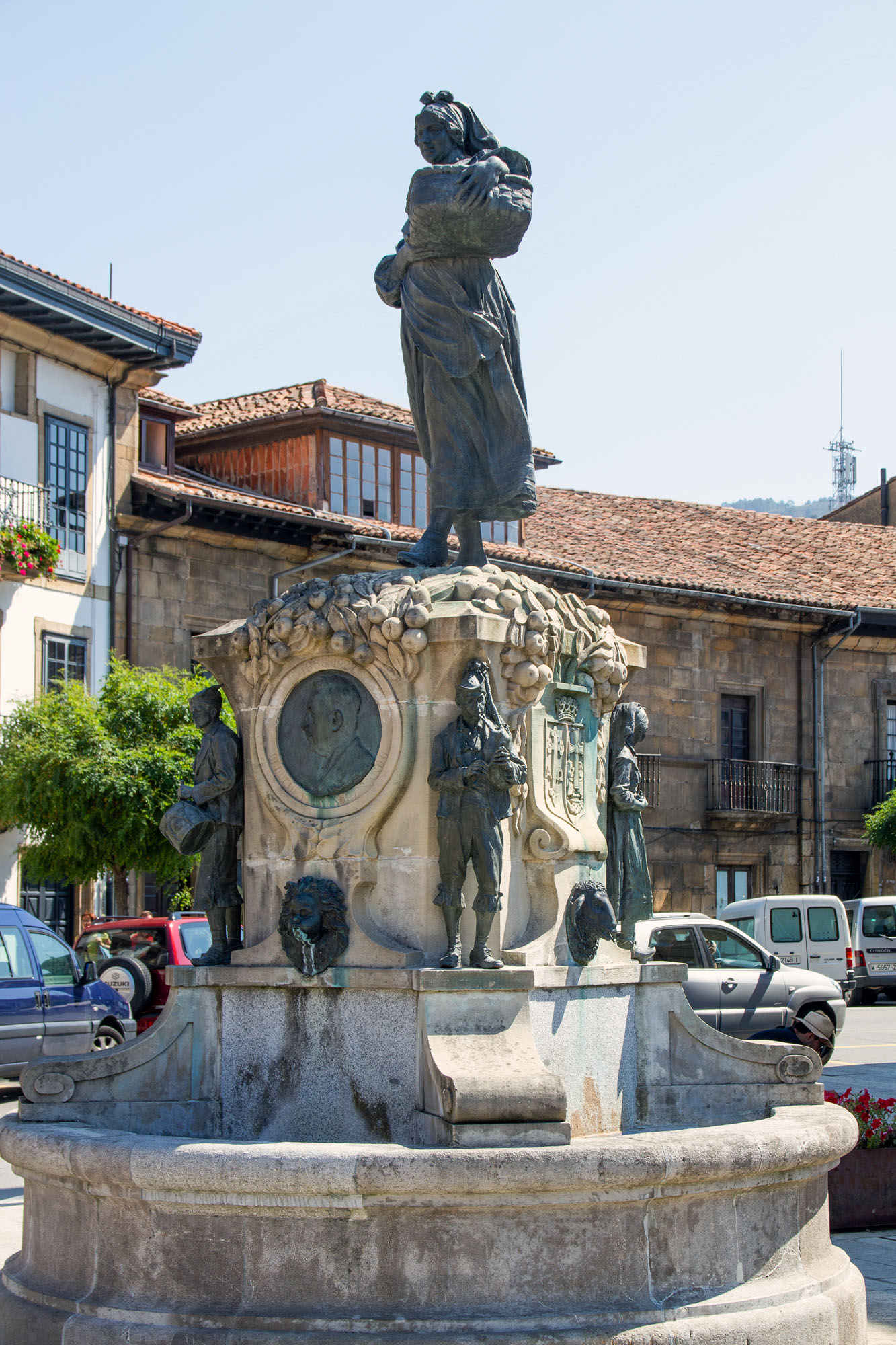 Villaviciosa Sidra Fountain