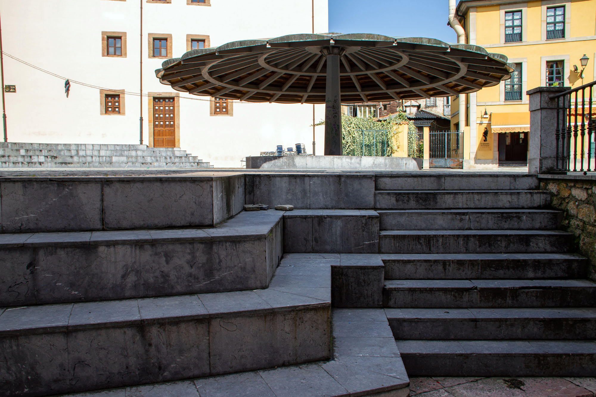 Umbrella Plaza Oviedo Asturias