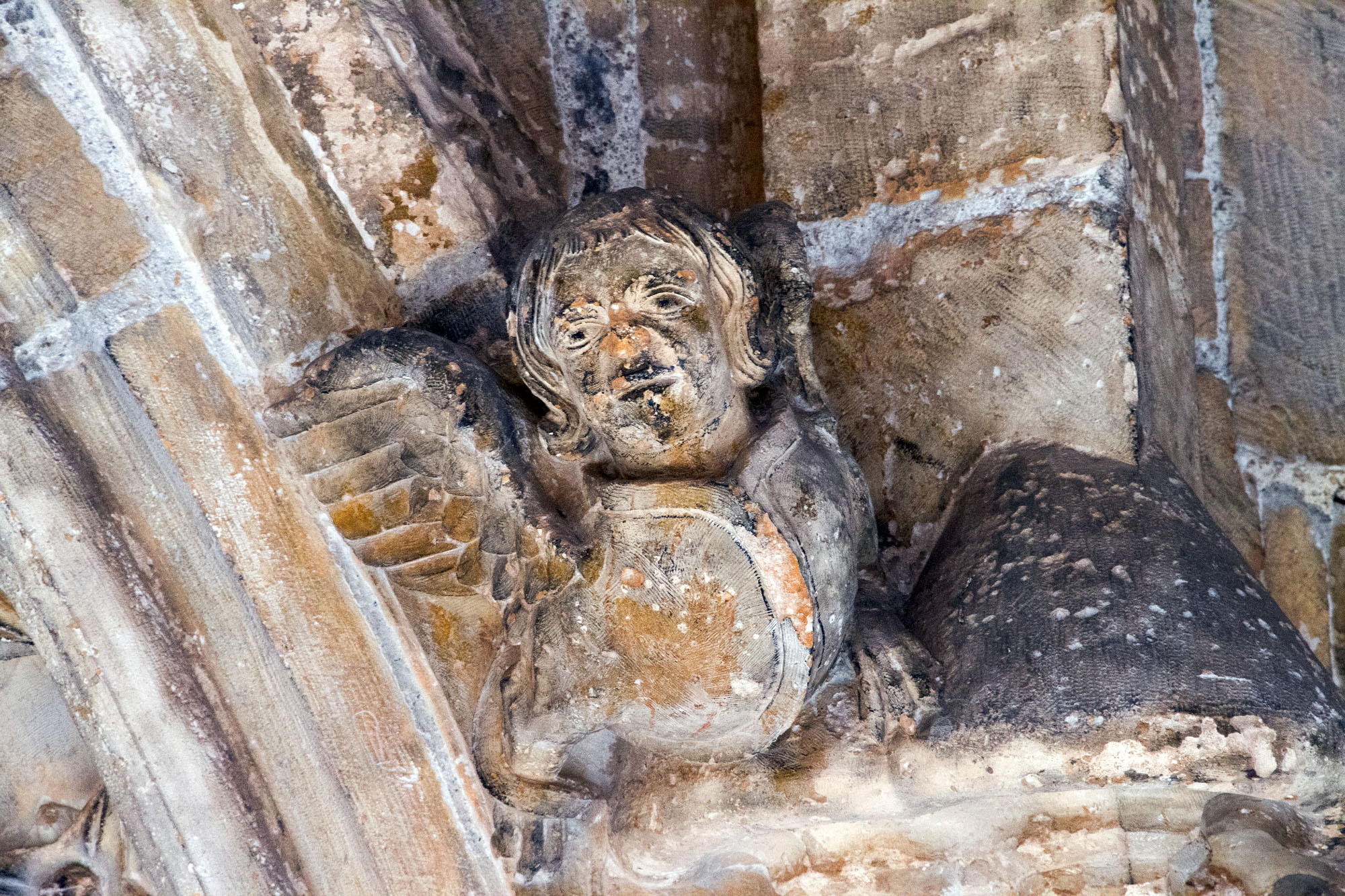 Cloister Decoration out of stone with wings