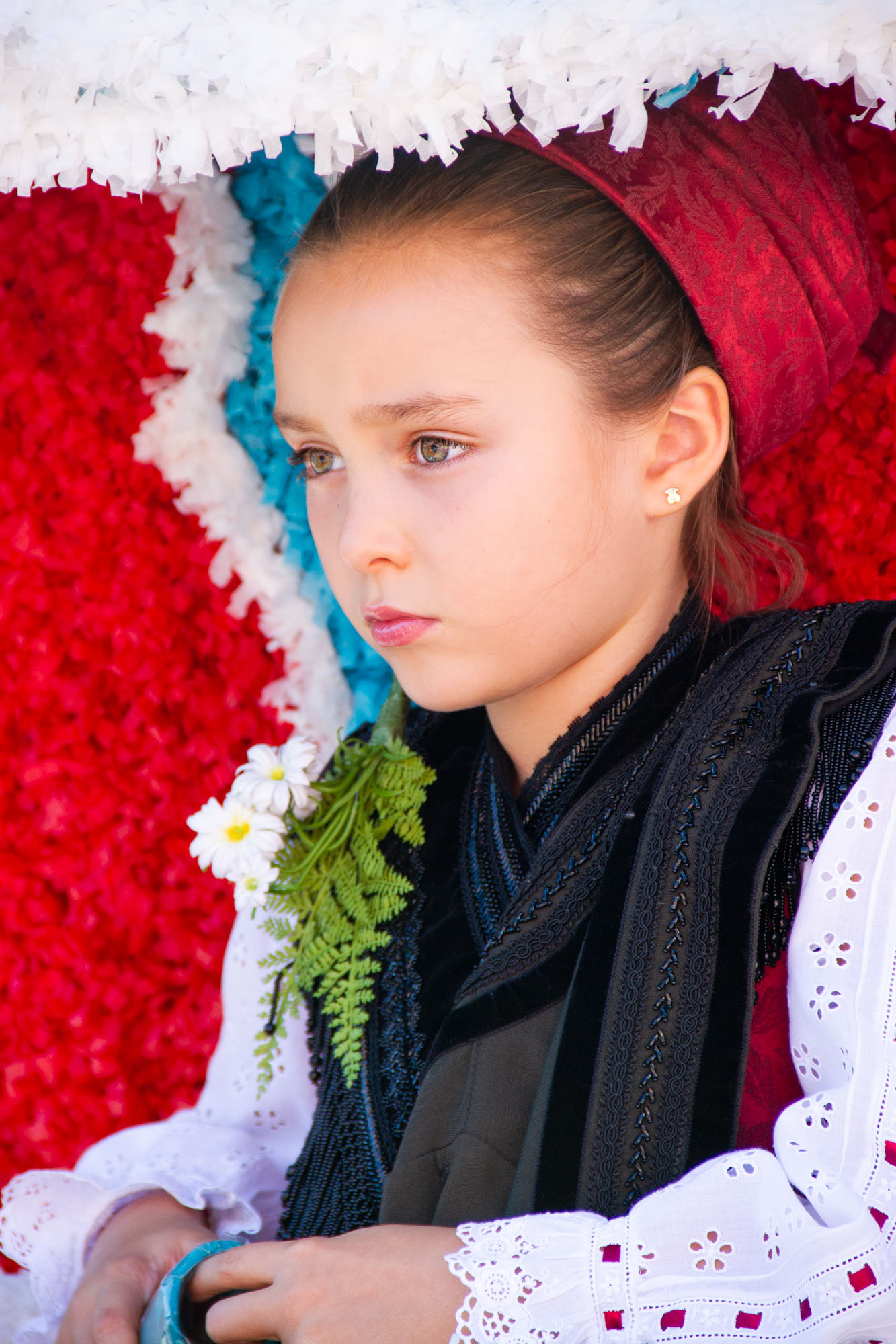 Bright green eyes girl from Spain