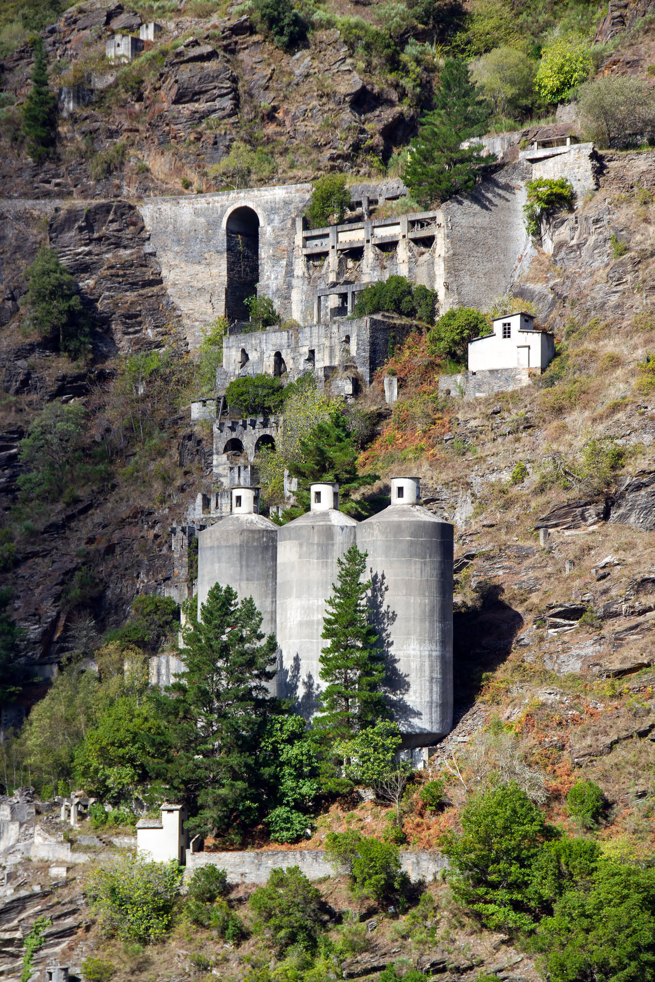 Cement silos asturias